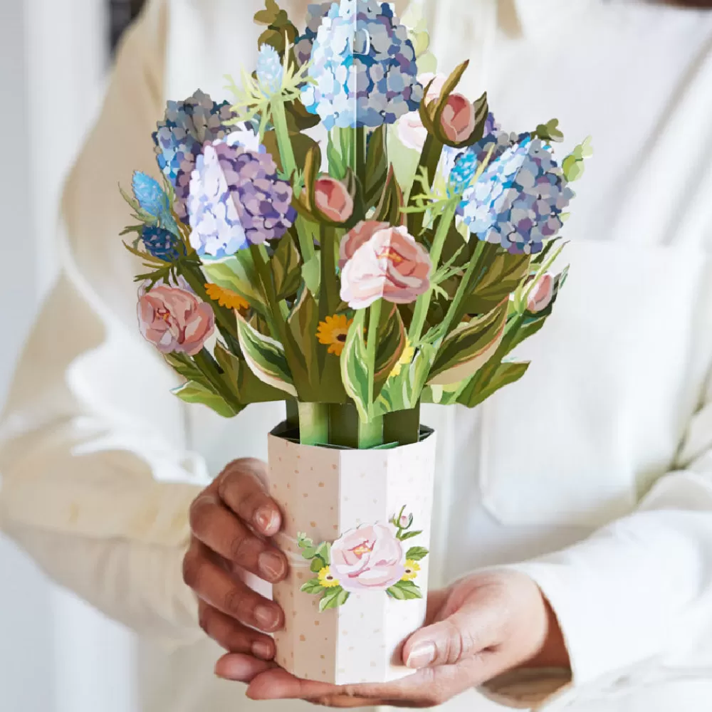 Lovepop Pop-Up Bouquets | Decor | Hydrangea Bouquet